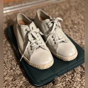 John Varvartos, lace up sneaker, cream/beige color